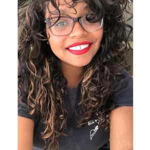 Meet your Posher, Deana